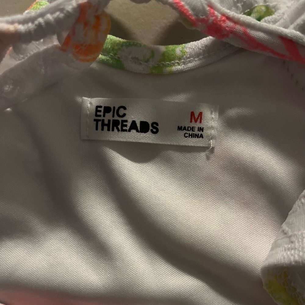 Epic Threads Size Medium Butterfly Dress - Picture 4 of 4